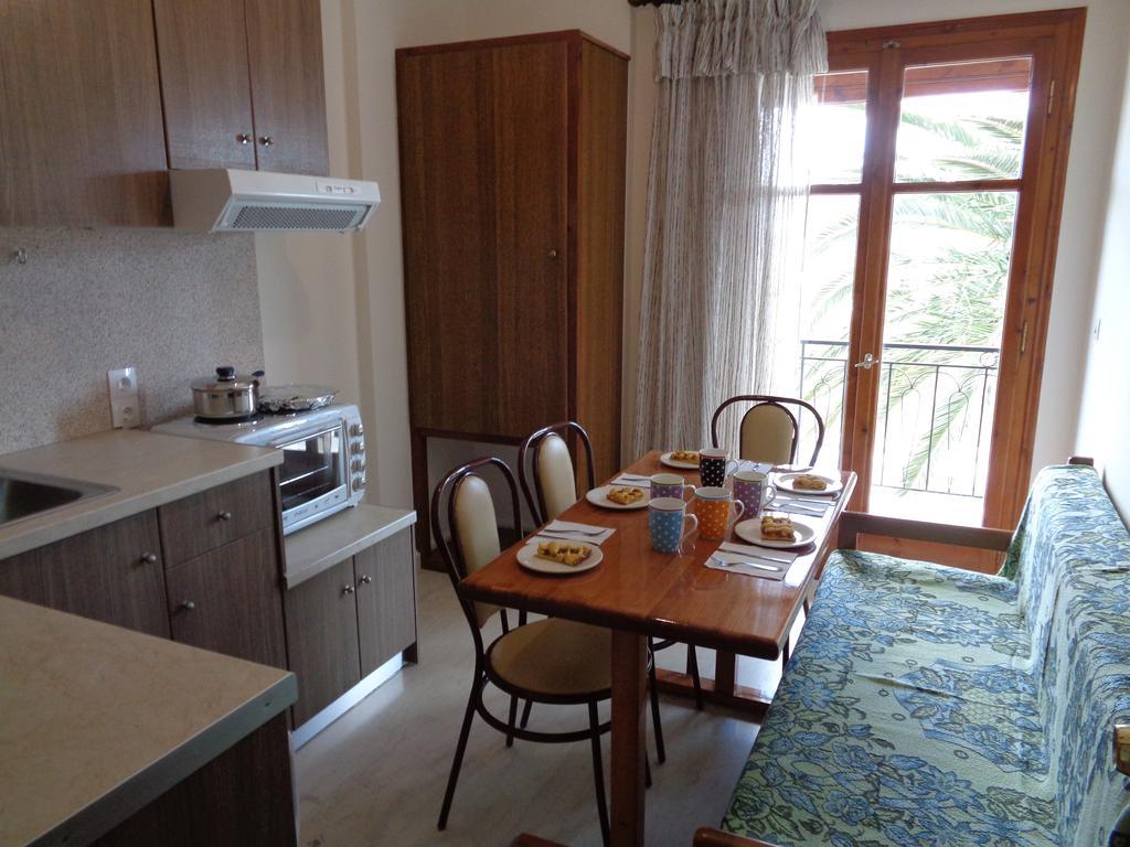 Skyline Apartment Velonades  Room photo